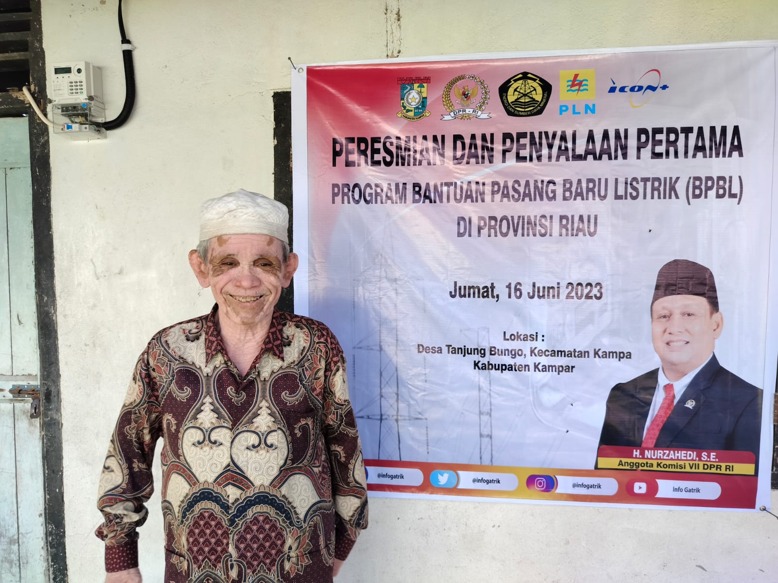 Negara Hadir dalam Senyum Haru Syamsudin