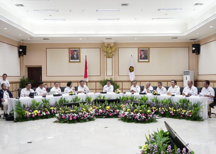 Paparkan Capaian 2023, Dirjen Ketenagalistrikan Tekankan Komitmen Melayani Masyarakat