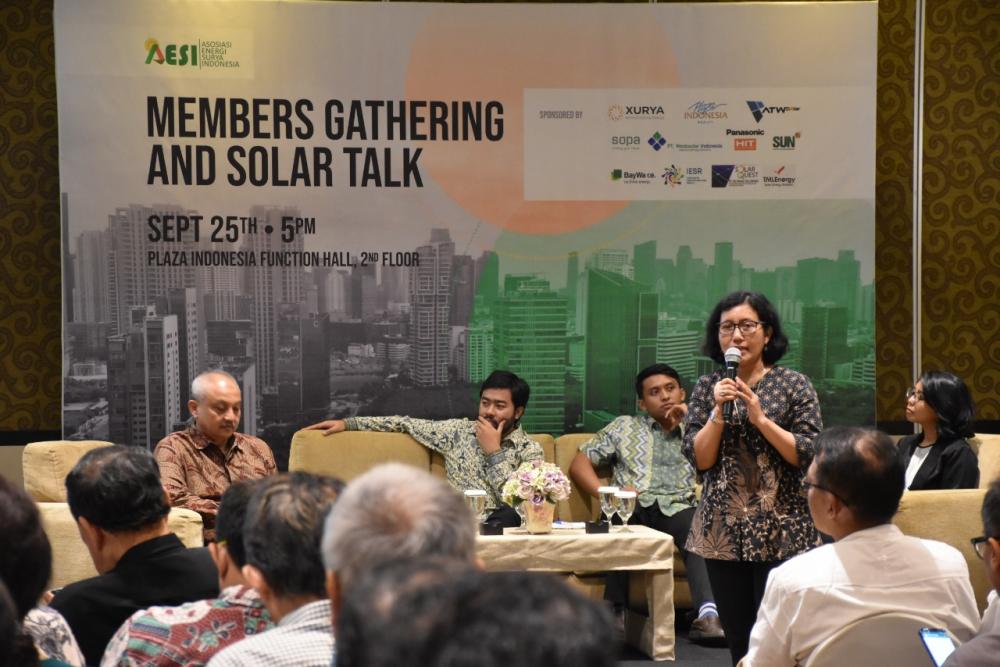 Peluang Besar Kejar Target EBT Melalui Energi Surya