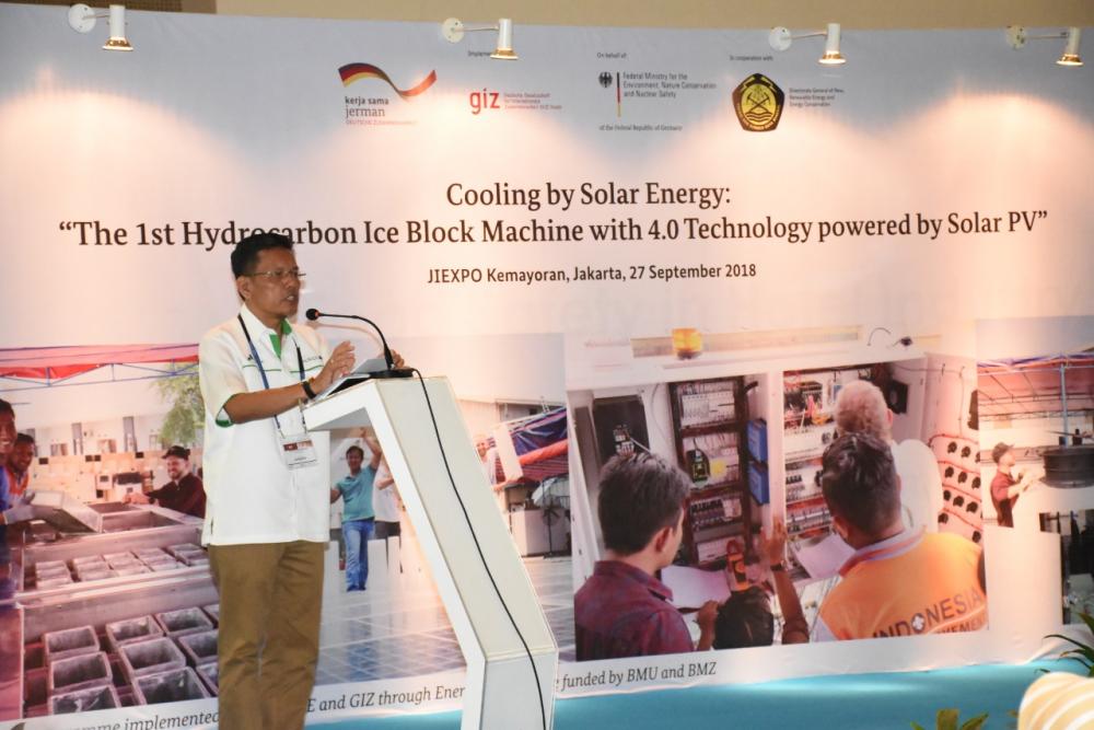 Peluncuran Teknologi Mesin Pembuat Es Balok Berpendingin Hidrokarbon dengan Teknologi 4.0 Pertama Yang Digerakkan oleh Solar PV