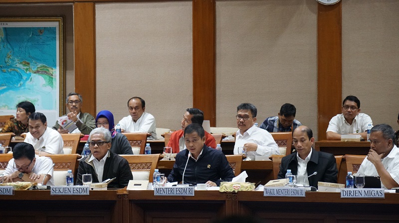 Pemerintah dan DPR RI Sepakati RKA-KL KESDM 2018 Rp 6,49 Triliun, 56% Untuk Bangun Infrastruktur