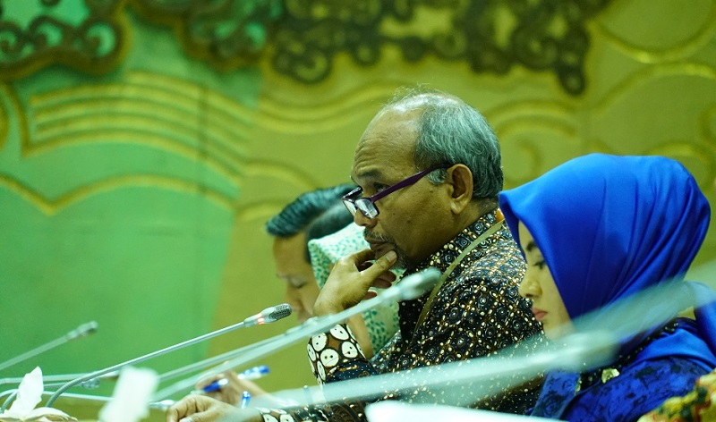 Pemerintah dan DPR Sepakat Awasi Pembangunan Kilang