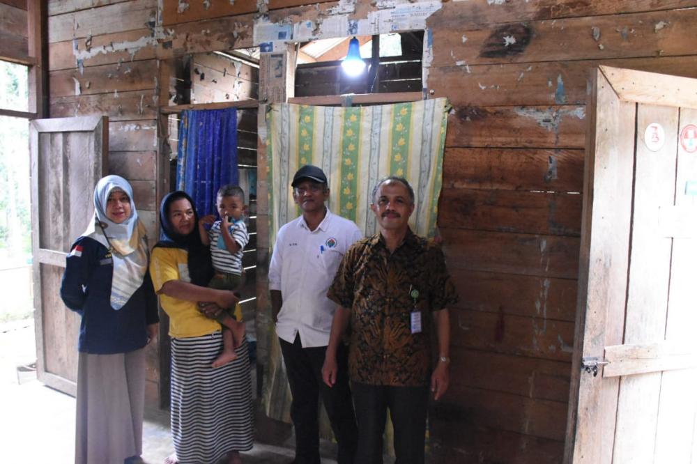 Pemerintah Serahkan 376 Unit LTSHE Untuk Masyarakat Aceh