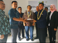 Penerangan Berbasis Surya Terangi Jalan Desa di Sumatera Selatan
