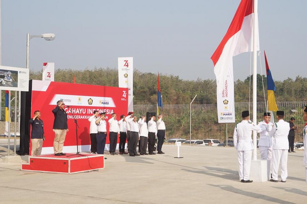 Pimpin Upacara HUT RI di PLTA Rajamandala, Dirjen Toto: Kebijakan Pengelolaan Energi di Indonesia Wujud Pengamalan Sila Kelima Pancasila