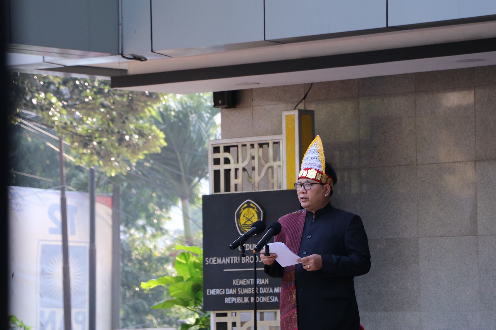 Pimpin Upacara HUT RI Ke-78, Dirjen Gatrik Tekankan Target Net Zero Emissions 2060 Sebagai Upaya Indonesia Menjadi Negara Maju di Tahun 2045