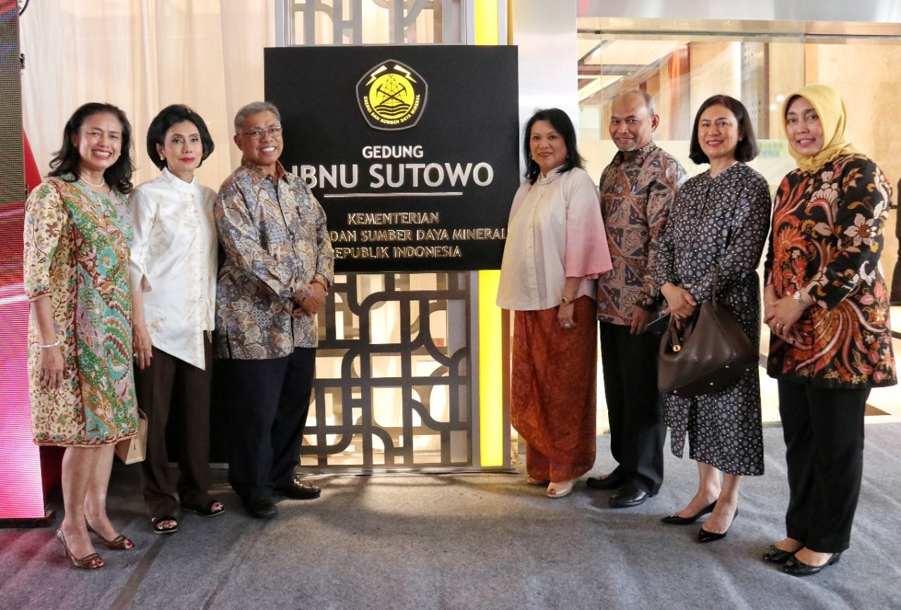 Plt. Dirjen Migas Resmikan Gedung Ibnu Sutowo: “Kita Banyak Belajar Dari Beliau”