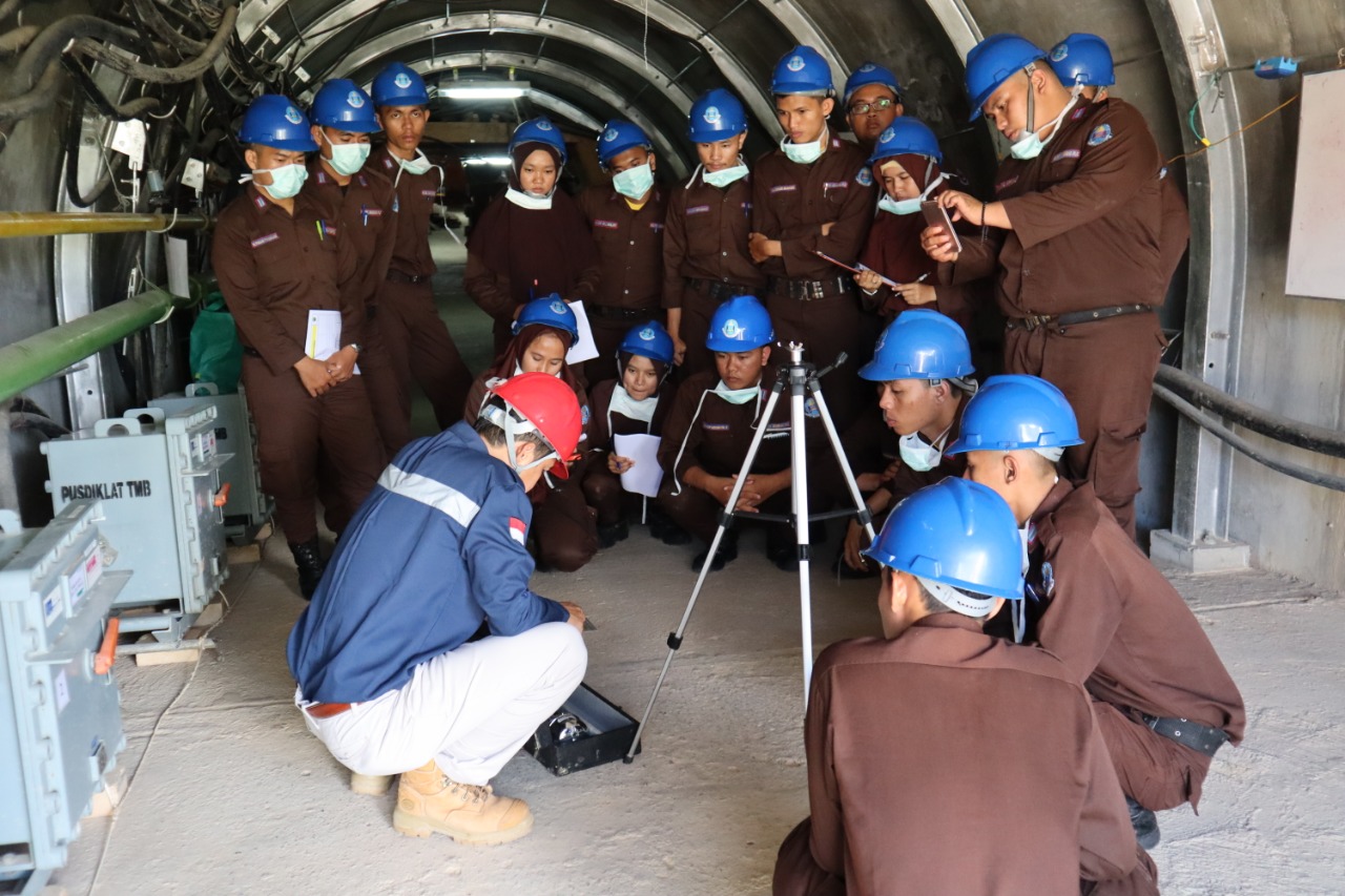 Politeknik Akamigas Palembang  melakukan praktek tambang bawah tanah di BDTBT