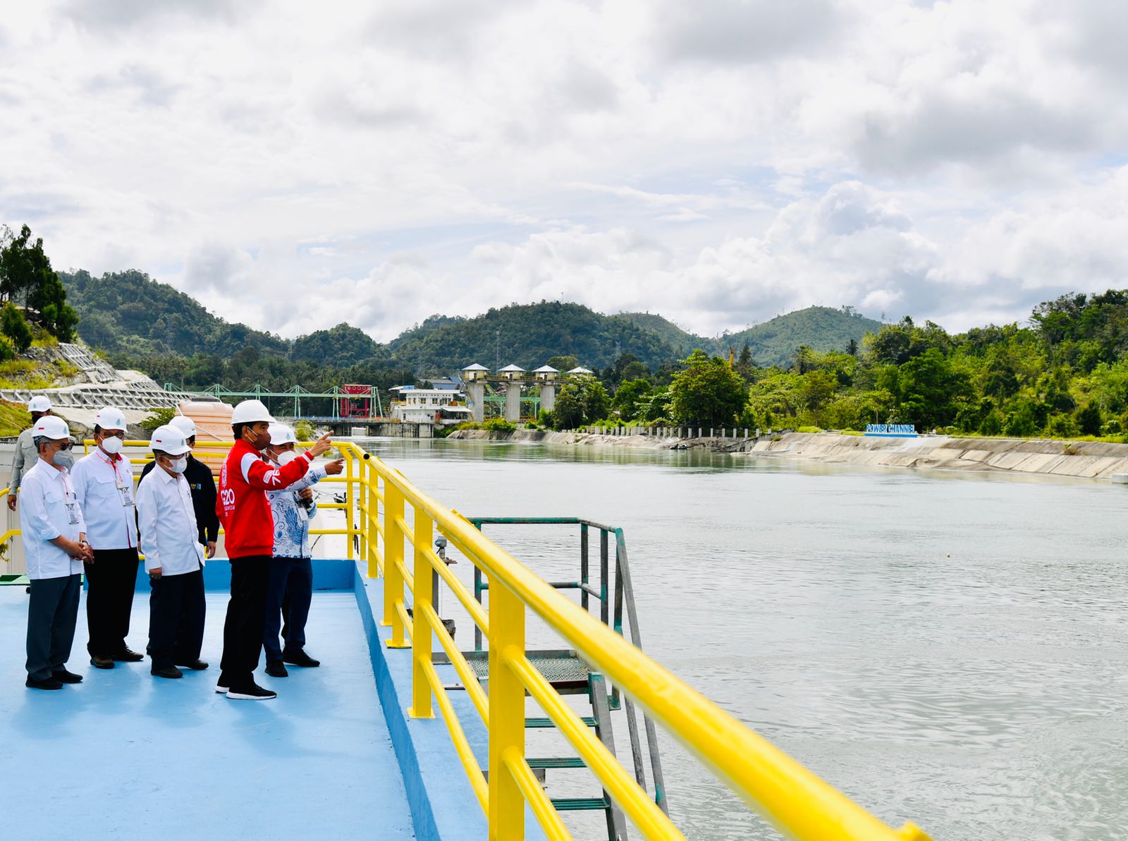 Presiden Jokowi Resmikan PLTA Poso Energy dan Malea Energy