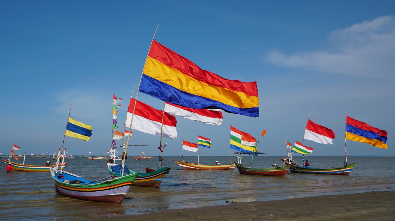 Presiden Jokowi Tetapkan Aturan Tentang Penyediaan LPG Untuk Nelayan dan Petani