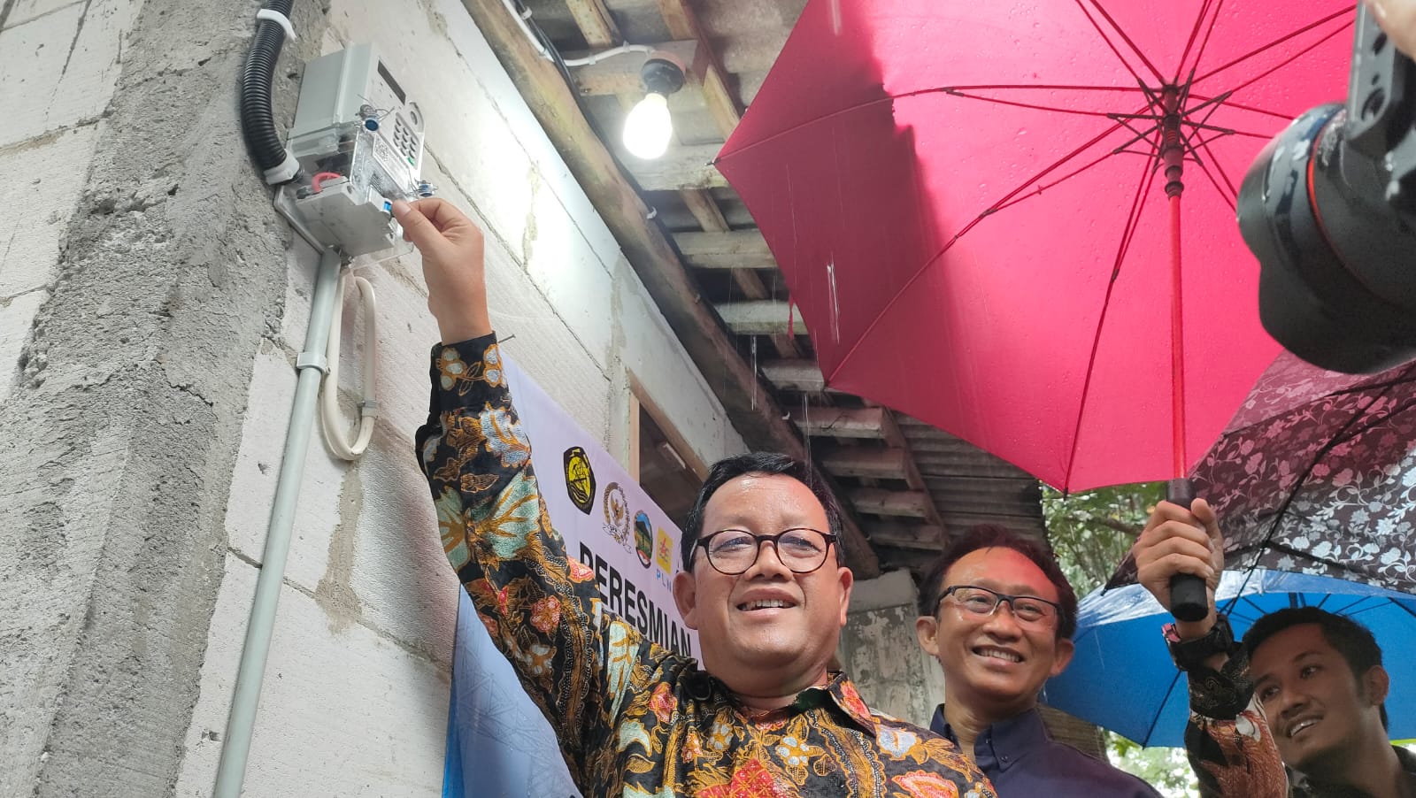 Program Bantuan Pasang Baru Listrik Sasar 1.476 Rumah Tangga di Banyumas