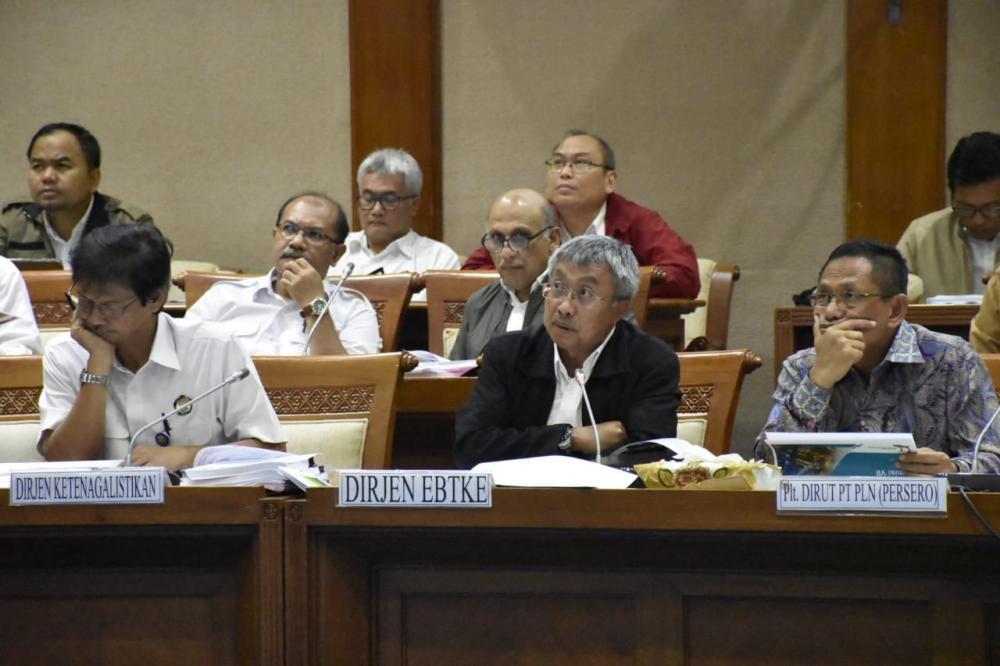 Ragam Strategi Pengembangan EBTKE, Kejar Target Bauran Energi