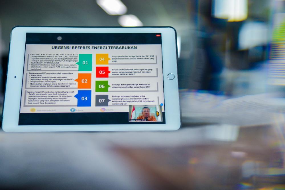 Rancangan Peraturan Presiden: Terobosan Regulasi Percepat EBT