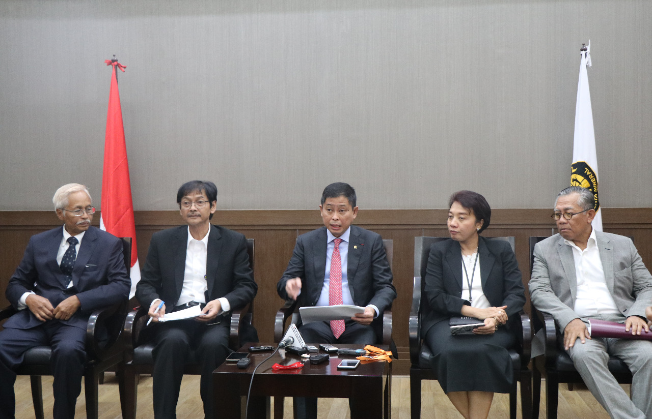 RUPTL PLN 2019-2028 Disahkan, Target Pembangkit Listrik EBT Naik Jadi 16,7 GW