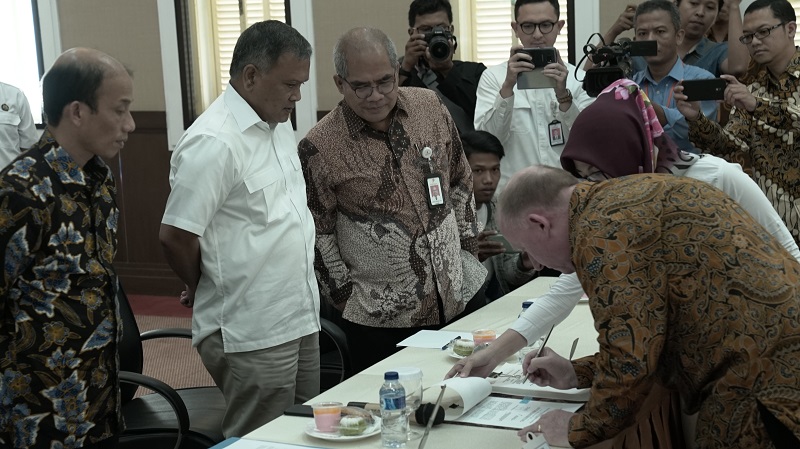 SIARAN PERS: Penandatanganan Kontrak Bagi Hasil Migas Skema Gross Split WK Andaman I dan Andaman II, Hasil Lelang Tahun 2017