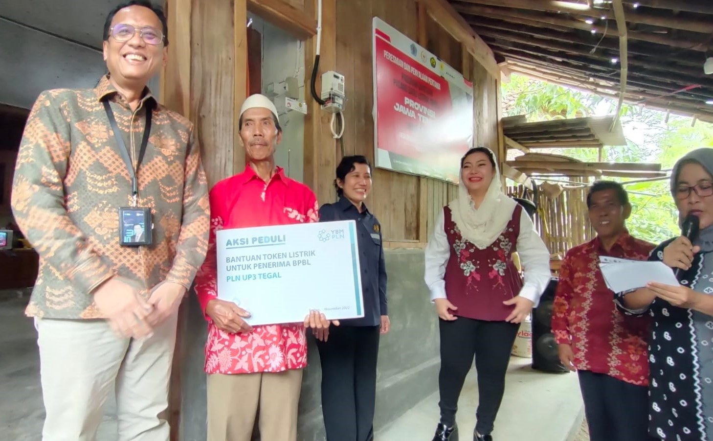 Terima Bantuan dari ESDM, Kusjali Nikmati Instalasi Listrik Sendiri