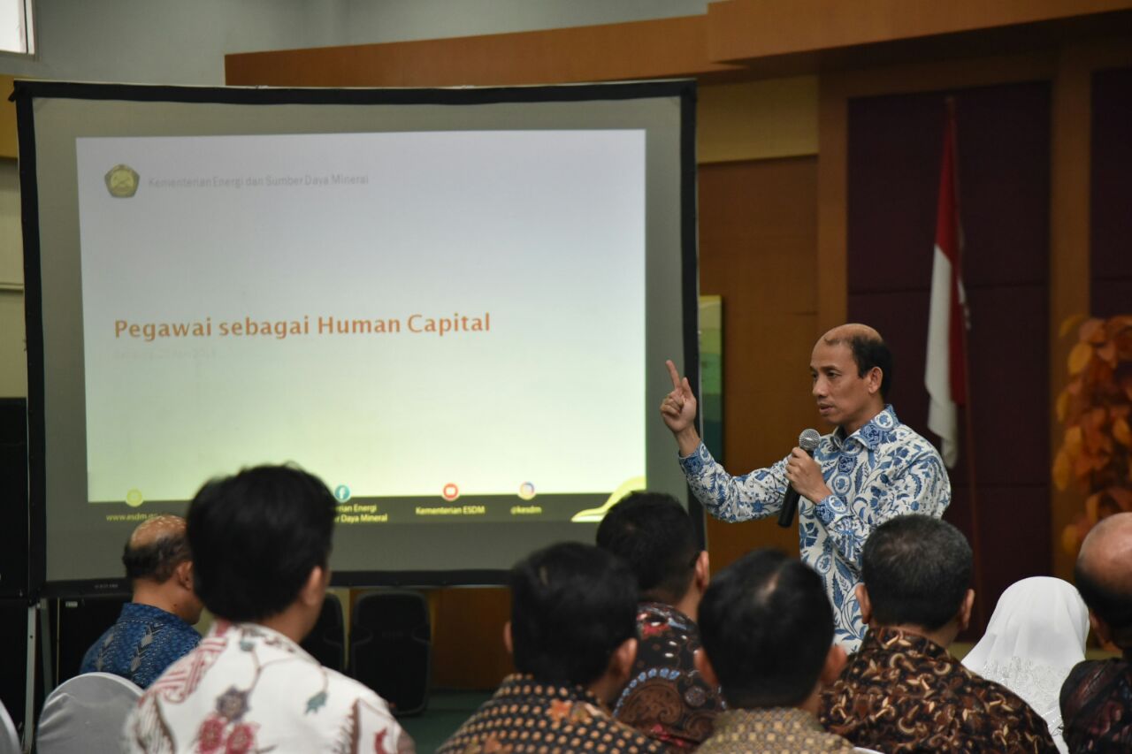 Wamen ESDM Bangun Mindset Leadership Pada Peserta Diklat PIM 