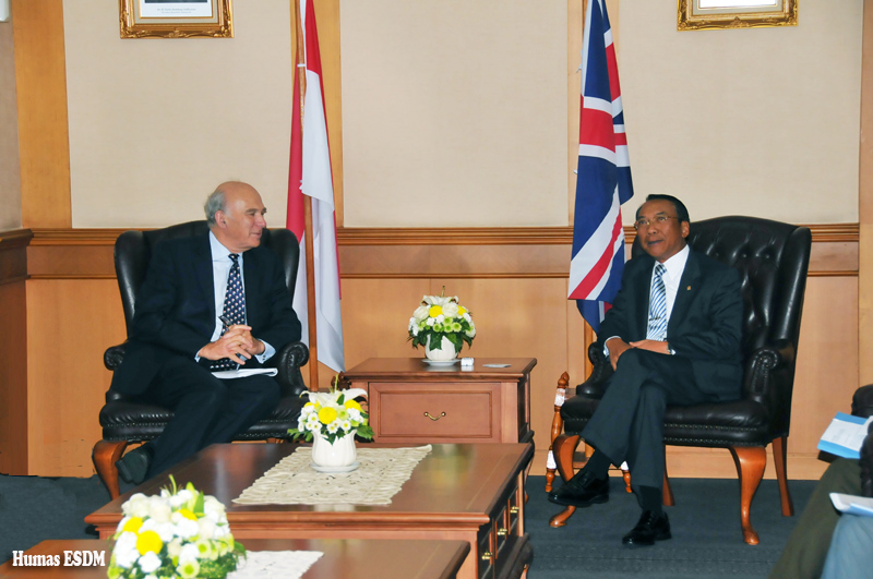 Tingkatkan Investasi, Menteri ESDM Terima Delegasi Inggris