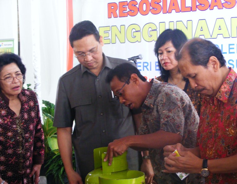 Menteri ESDM Pimpin Resosialisasi Cara Aman Penggunaan LPG 3 kg